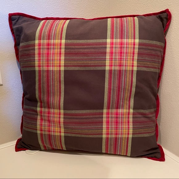 Pottery barn 24x24 pillow cover